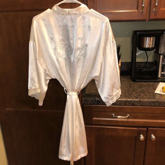 Apt 9 Bride Robe - Med - Picture 8 of 9